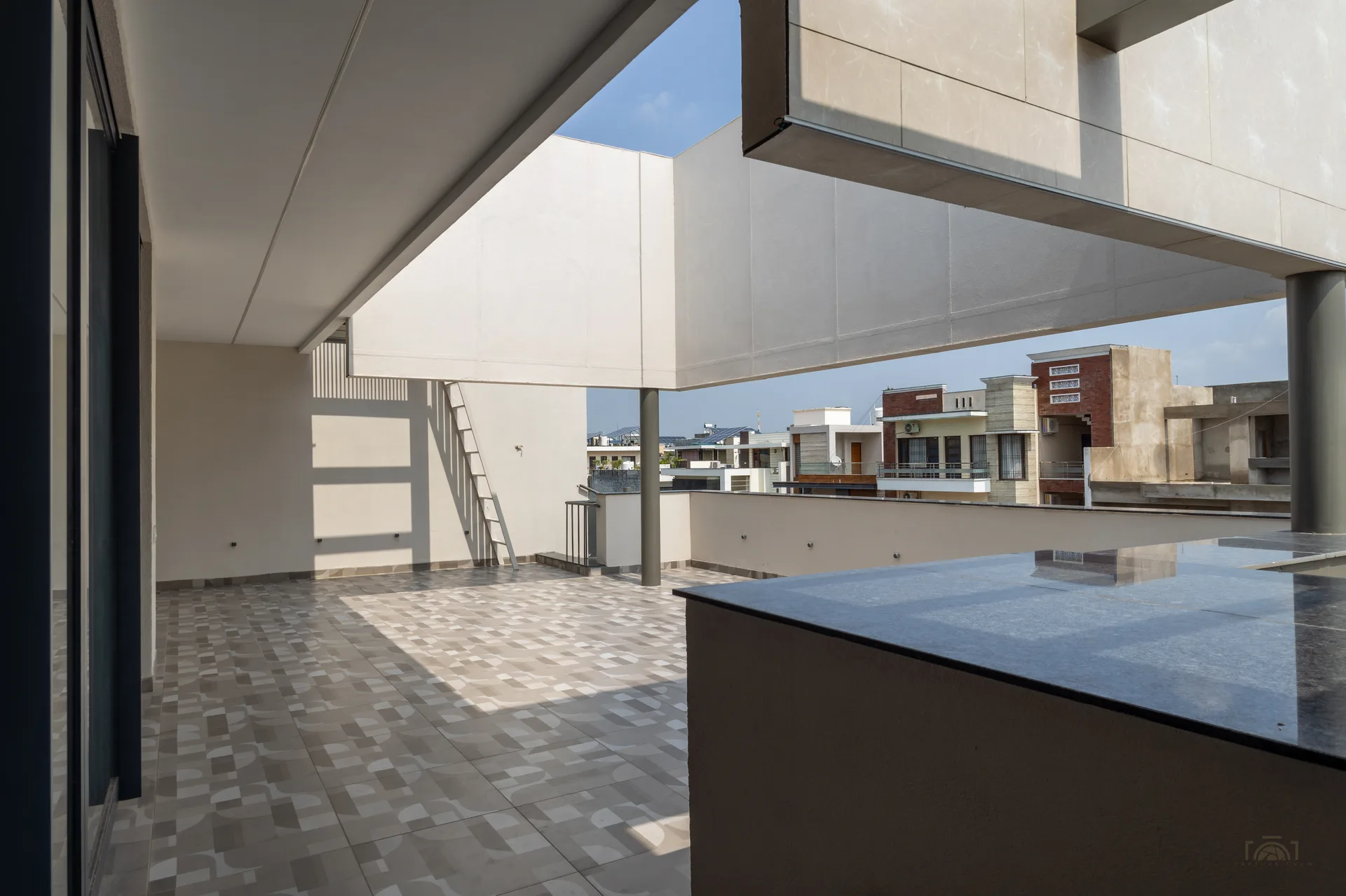 Sector 79 Kothi Open-Air Rooftop Terrace